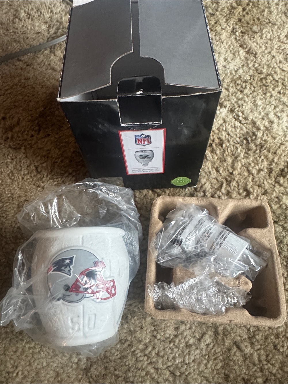 Scentsy White & Silver New England Patriots Helmet Warmer